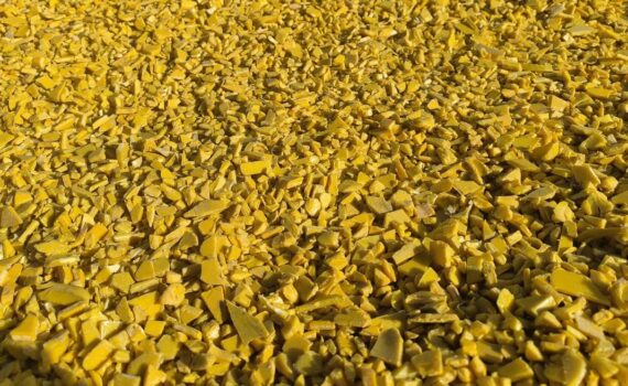 HDPE Injection Molding Plastics Regrinds Yellow Color