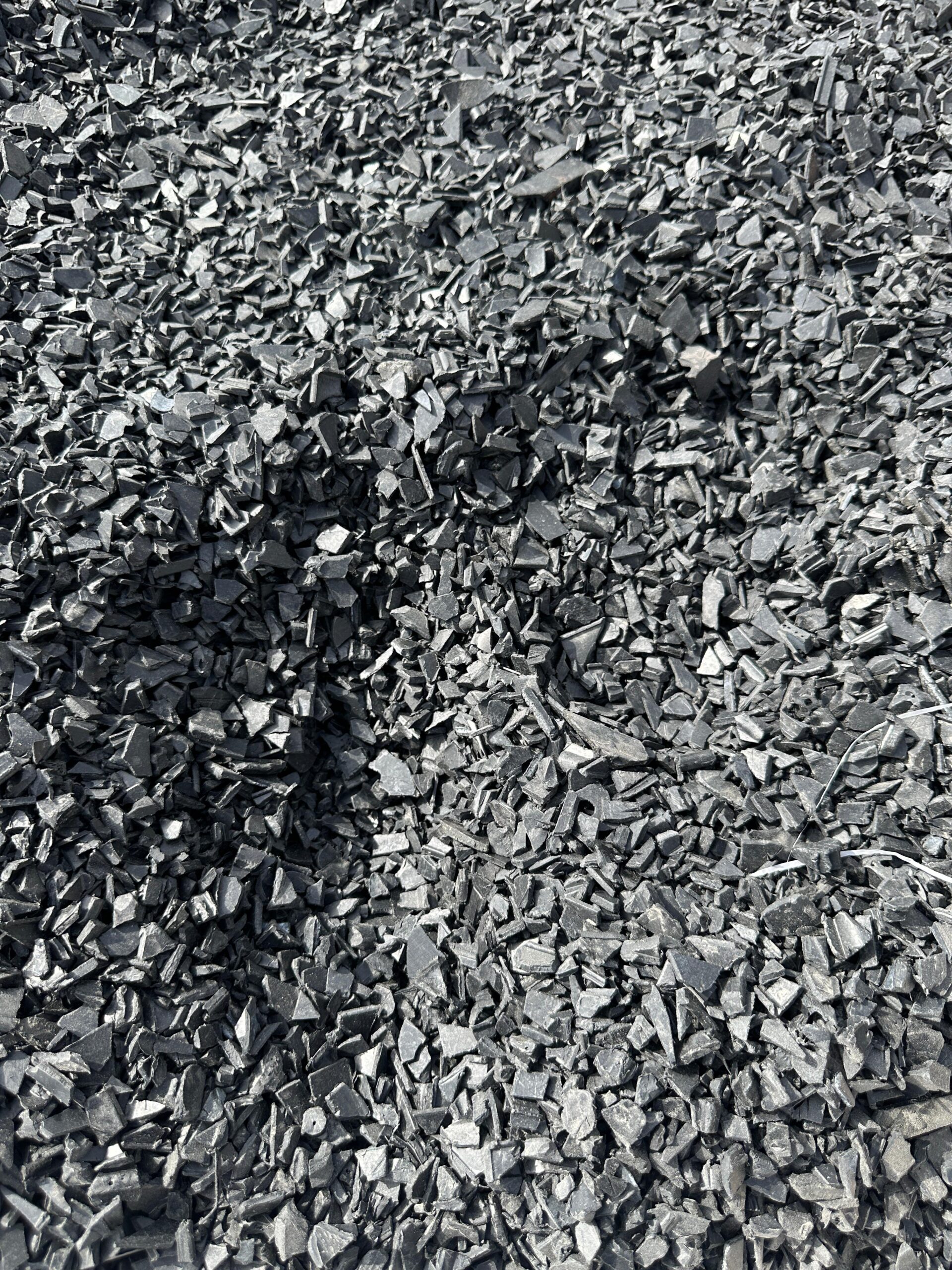PP Black Injection Regrind of Pallets